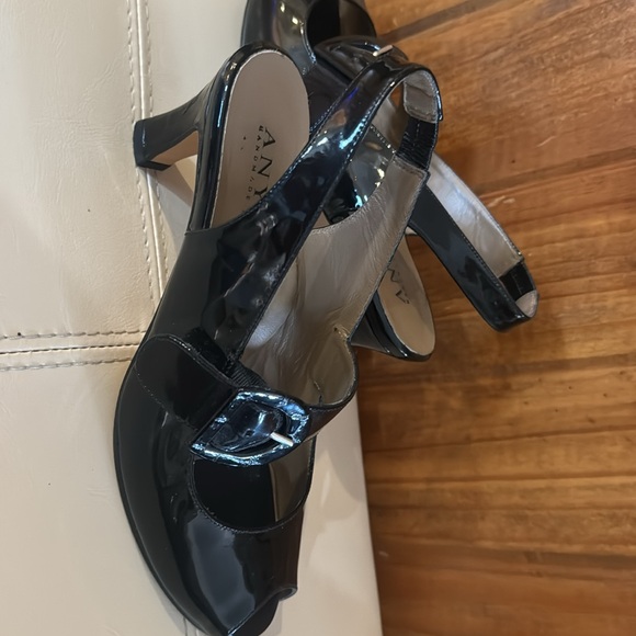 Anyi Lu black heels 37 1/2 - Picture 9 of 10